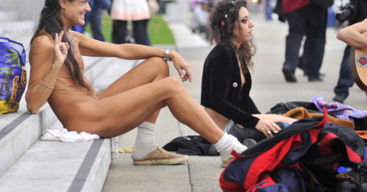 Peta Members Strip On Eve Of San Francisco Nudity Ban Cbs San Francisco