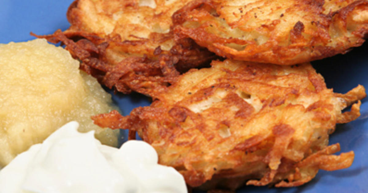 This Simple Device Makes Cooking Latkes a Mess-Free Affair - CNET