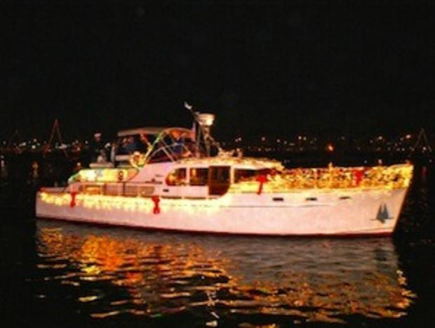 Naples Boat Parade (Naplesca.com) 