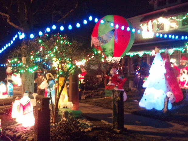 detroit-christmas-lights-1.jpg 