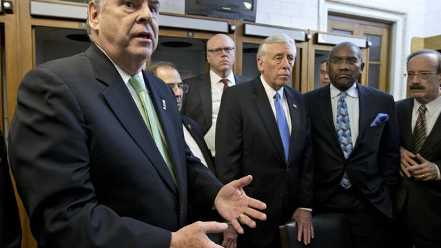 Rep. Peter King, R-N.Y., left, joined by other New York area-lawmakers affected by Superstorm Sandy 