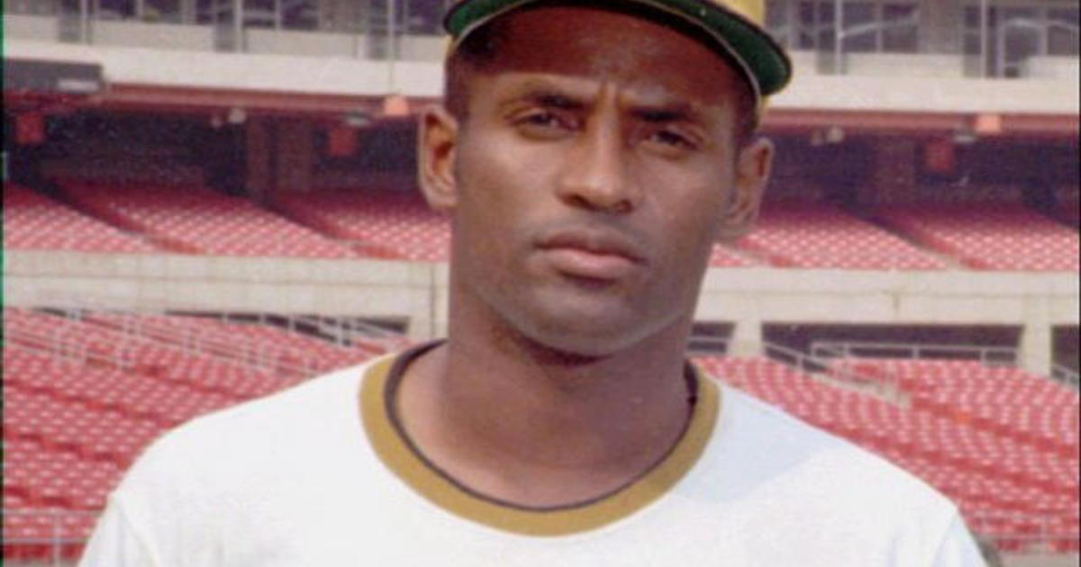 Roberto Clemente Plane Crash & Death 1973 Chicago Sun-times