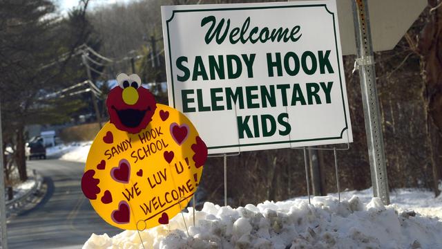 Newtown school survivors head back to school 