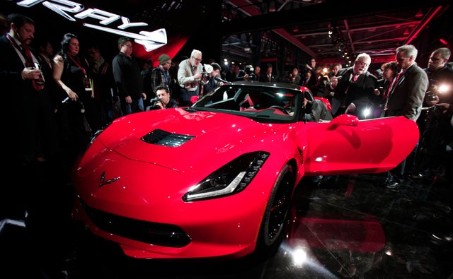 13-Chevy-2013Corvette.jpg 