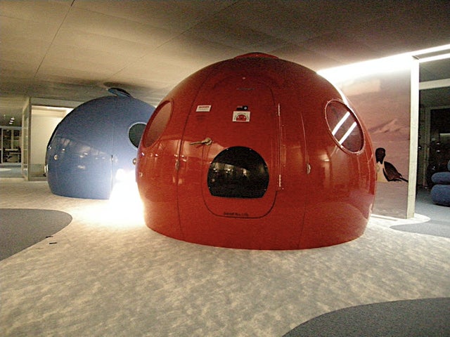 Zurich_capsules_1.jpg 