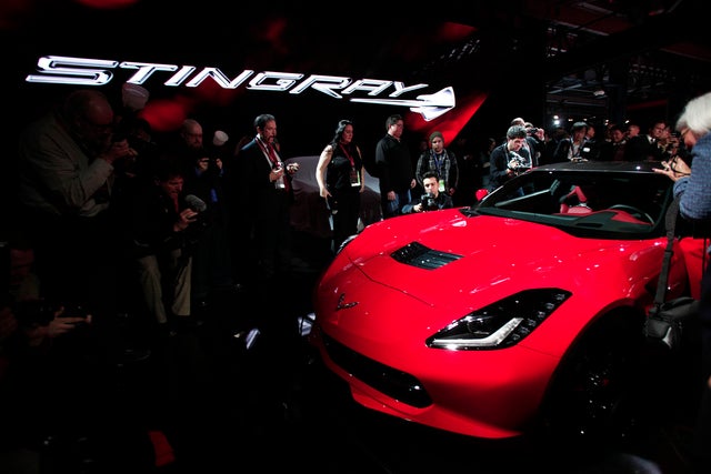 20-Chevy-2013Corvette.jpg 