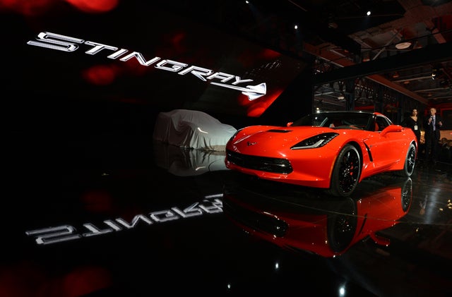 15-Chevy-2013Corvette.jpg 