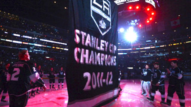 La Kings Stanley cup banner : r/losangeleskings
