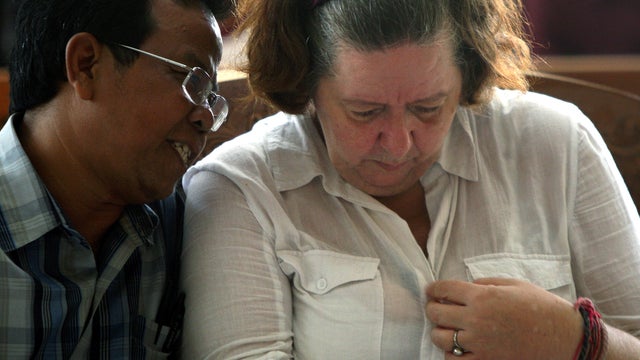 Lindsay June Sandiford sentenced to death for attempted smuggle of cocaine 