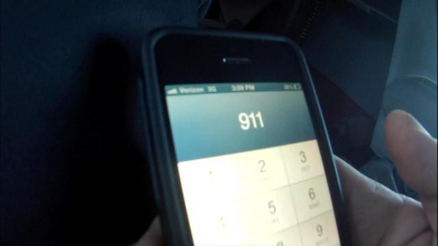 911-cellphone.jpg 