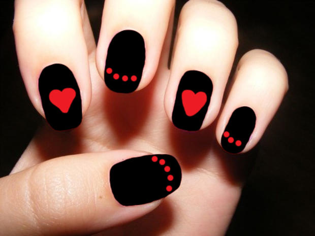 Black and red nails 