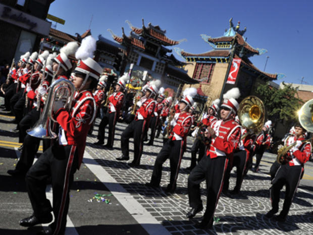A band parades on January 28, 2012 in do 