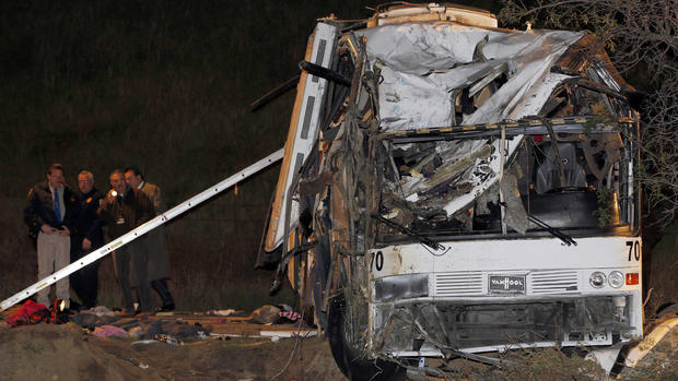 Tour bus crashes in Calif. 