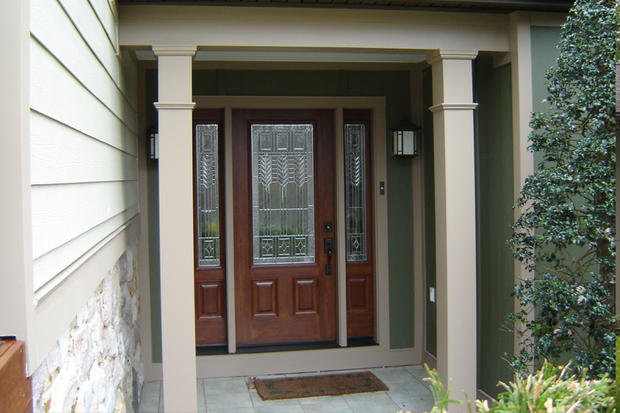 front-entry-way-using-fiber-cement-columns-and-panels.jpg 