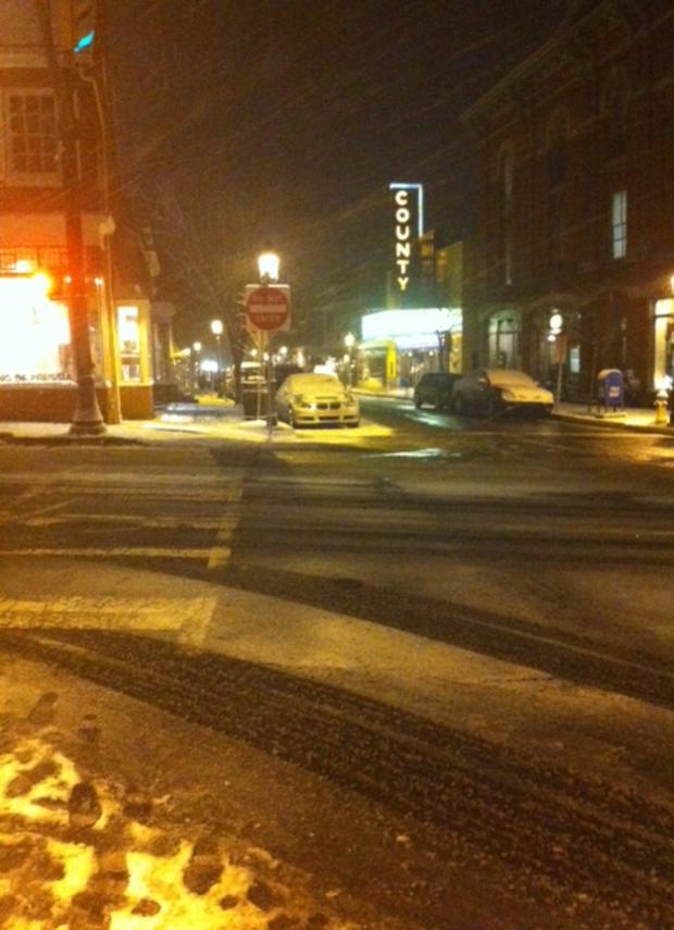 doylestown-seeing-steady-snow-accumulating-on-sidewalks-and-roads-are-getting-messy.jpg 