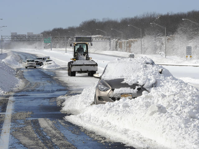 NYC Blizzard of 2000 –