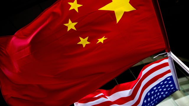 china_US_flags_AP711544347140.jpg 