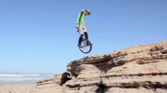 Lutz_Eichholz_Unicycle_Extreme_Stunts.jpg 