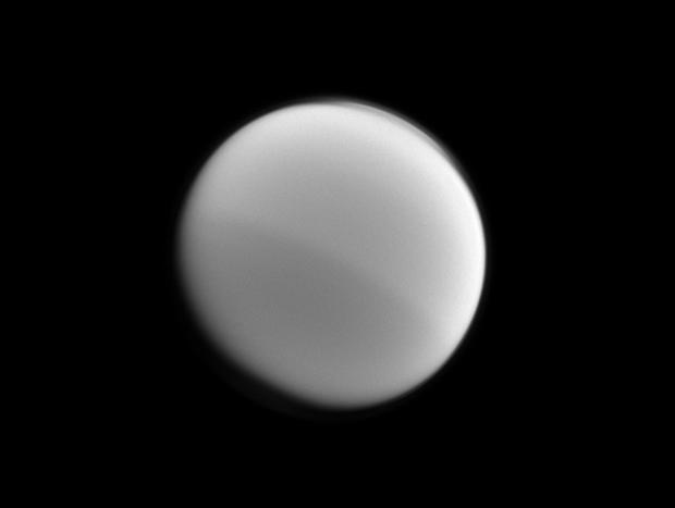 Saturn-Moon-4.jpg 