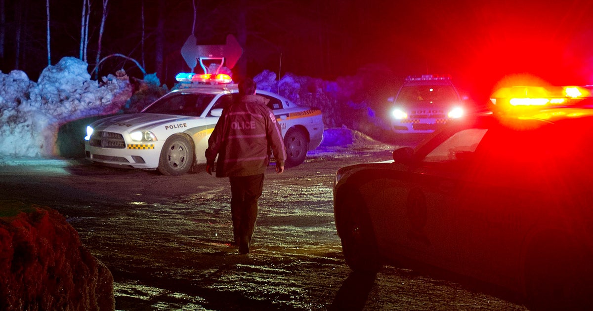 Two inmates who escaped Quebec jail by chopper recaptured - CBS News