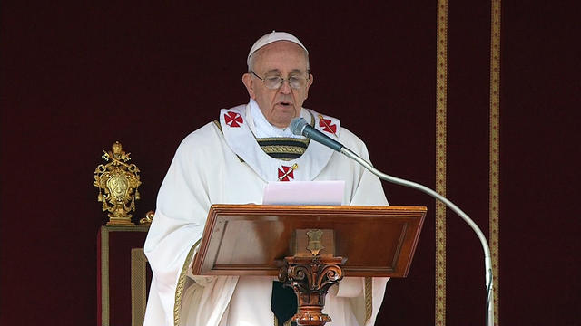 Pope Francis lists priorities during installation 