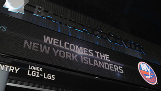 barclays-center-welcomes-ny-islanders.jpg 