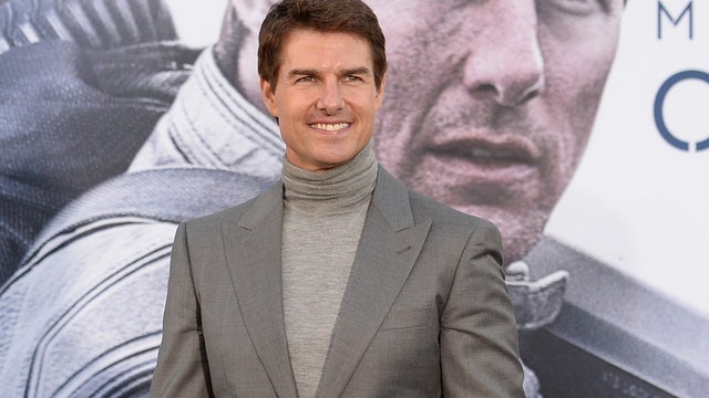 tomcruiseHERE.jpg 