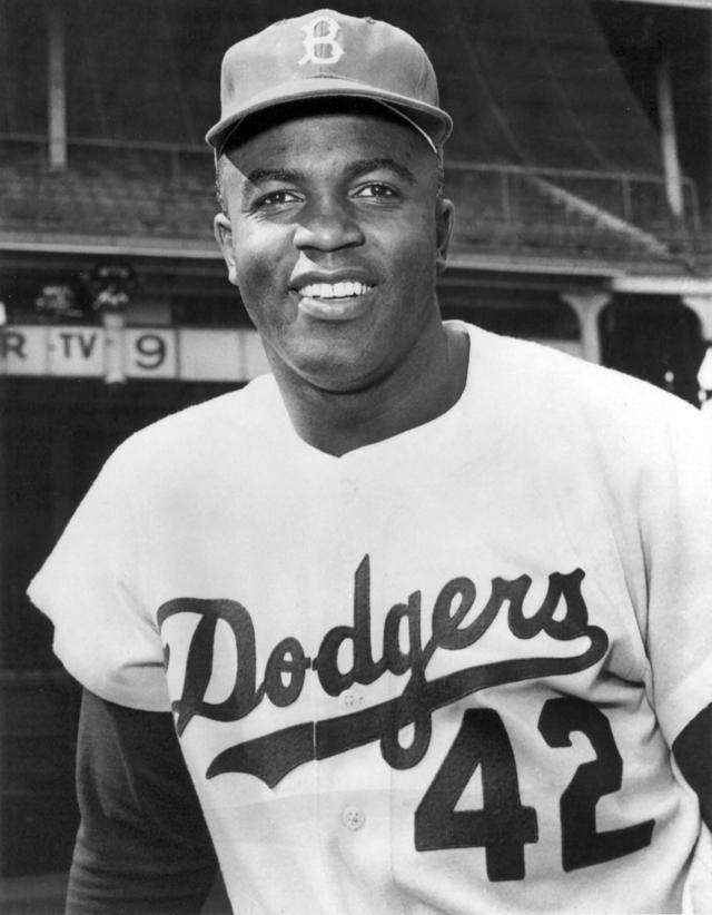 Los Angeles Dodgers Jackie Robinson Reaction Figure