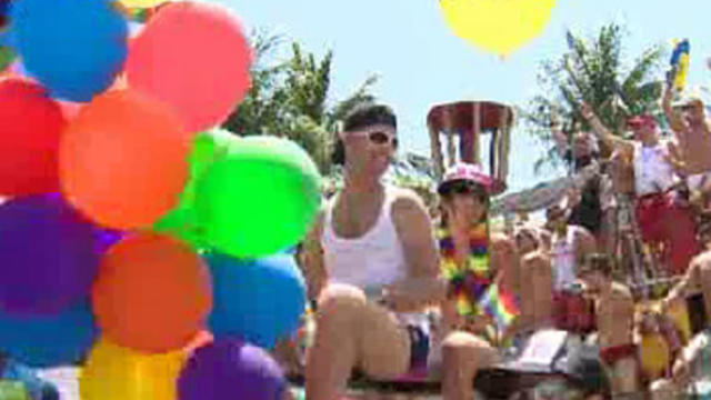 gay-pride-parade.jpg 