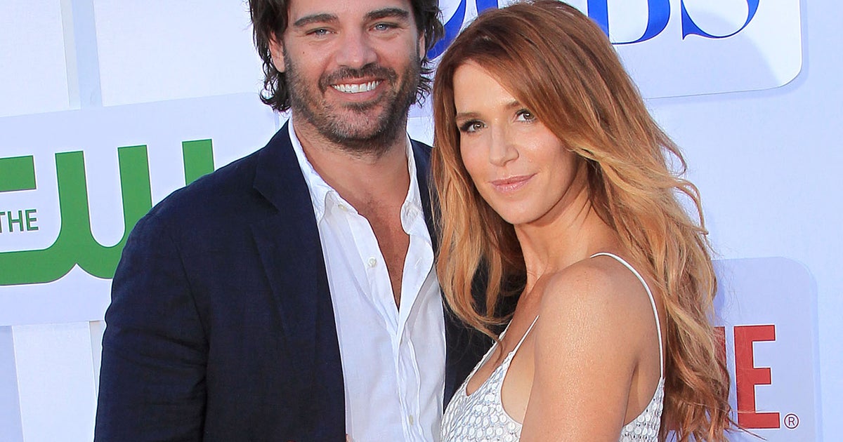 Poppy Montgomery a baby girl CBS News(02)