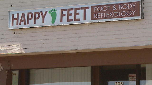 happy-feet.jpg 