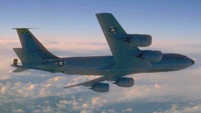 KC-135 Stratotanker 