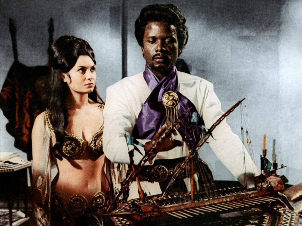 Poitier_LongShips.jpg 