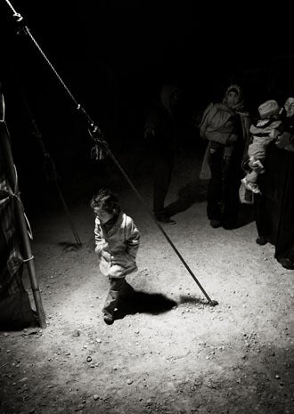 Syrian refugees arrive in the middle of the night to the Zaatari refugee 
