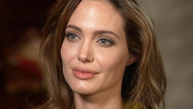 Angelina Jolie 