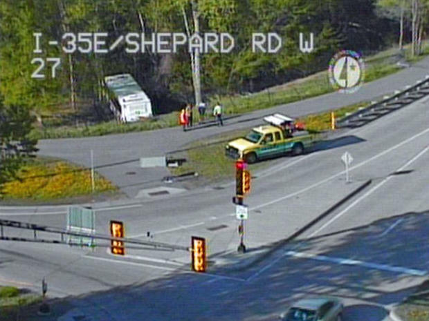 Bus Crash At I35E And Shepard 