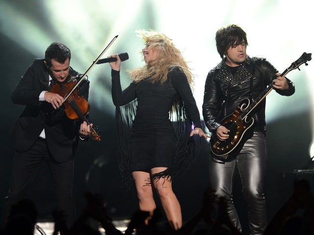 thebandperry.jpg 