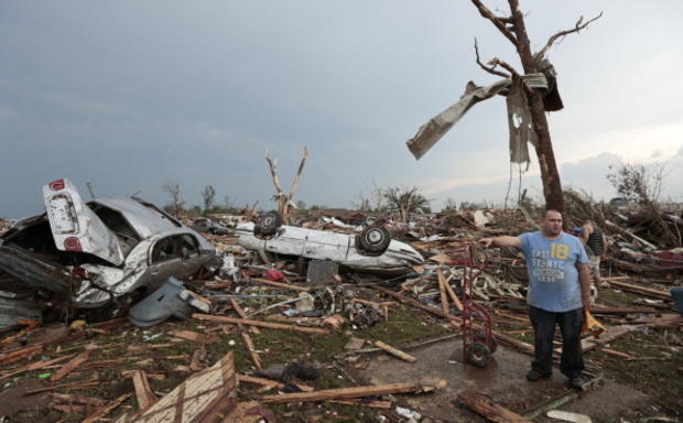 oklahoma-tornado-520136.jpg 