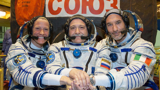 New crew arrives at space station 