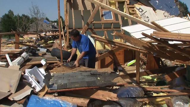 Doctors warn tornado clean-up could be harmful to health 