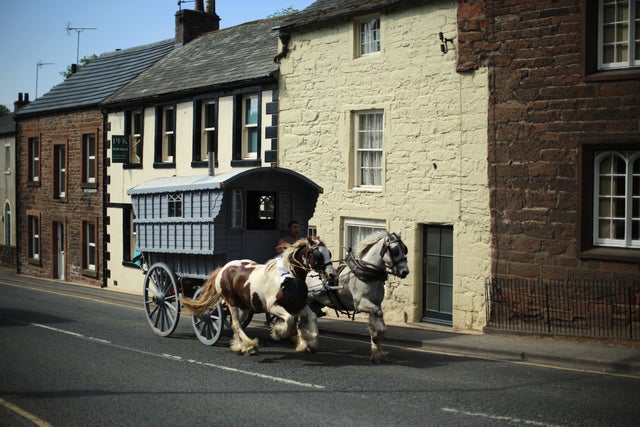 Thousands attend 328-year-old horse fair