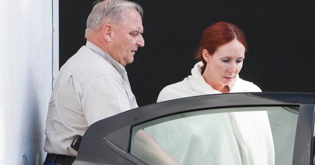 Texas woman charged in Obama ricin threat - CBS News