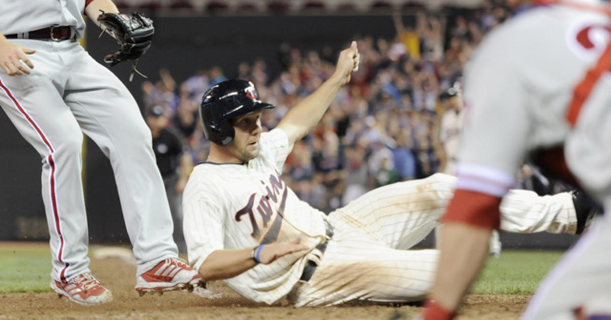 Brian Dozier, an All-Star for the Twins, retires at 33