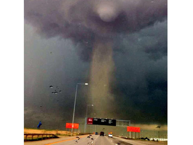 tornado1.jpg 