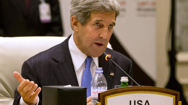Kerry: "Serious consequences" if Snowden boards plane from Russia 