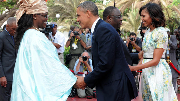 Obama arrives in Africa 