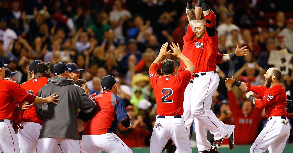 Red Sox 2, Padres 1: Jonny Gomes strikes again as Red Sox walk off - Over  the Monster