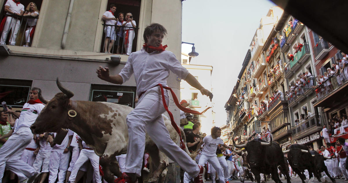 Spotted at the Festival of San Fermin : r/49ers