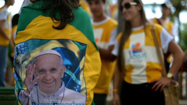 Francis_Brazil_174167440.jpg 