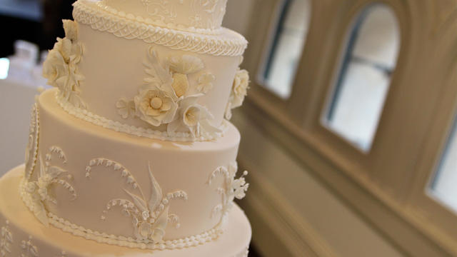 wedding-cake.jpg 